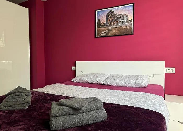 West Park アパート ソフィア